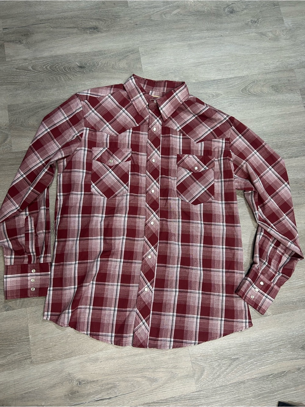 Wrangler Pearl Snap Western Shirt Men Size L Red Plaid Long Sleeve Rodeo
